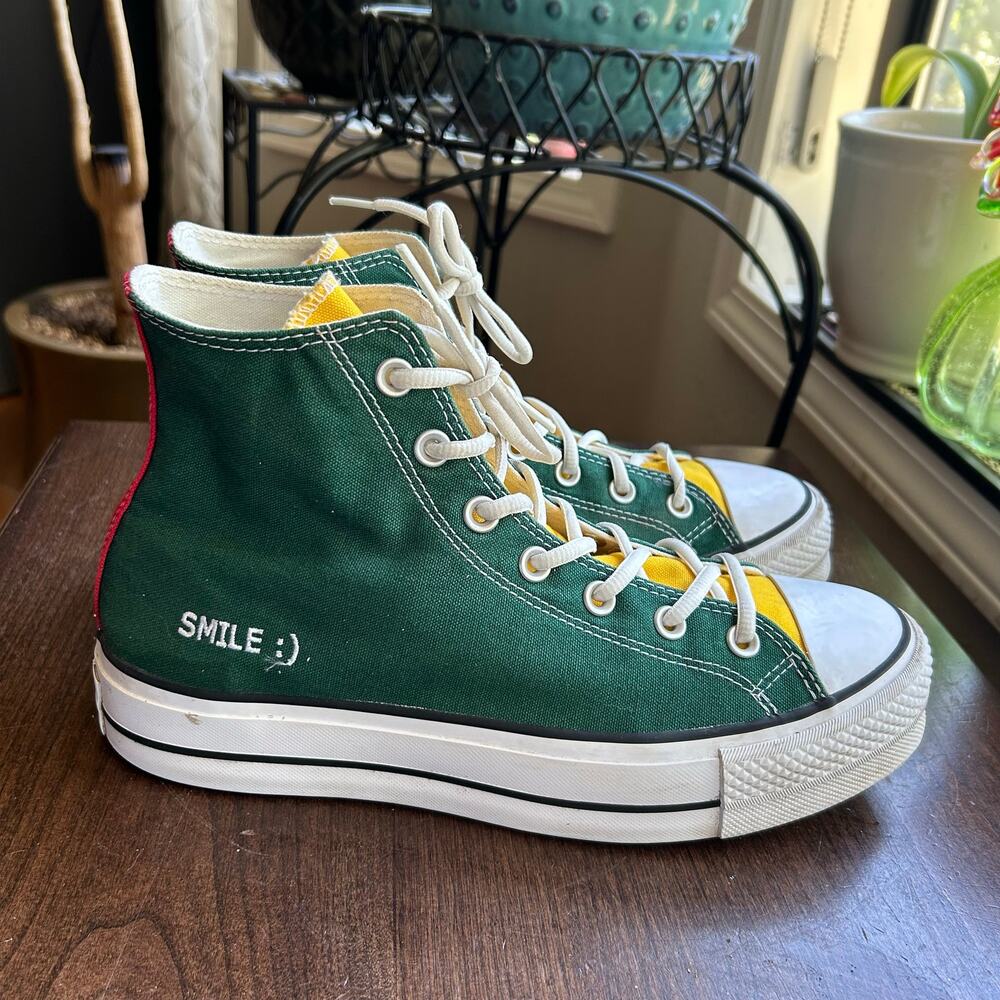 Green red yellow Converse Chuck 70 high-top sneakers embroidered SMILE M 8 W 10